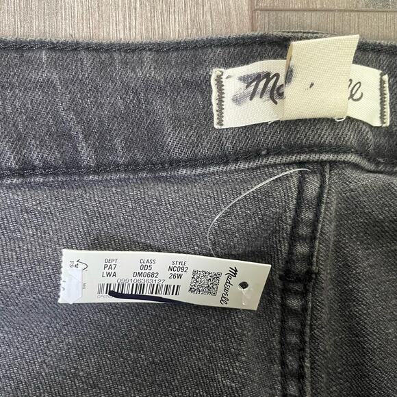 Madewell Curvy Perfect Vintage Plus Lunar Wash Denim Jeans US Women's 26W New - Picture 5 of 6